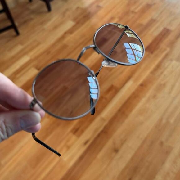 Free people far out round sunglasses grey gray lenses - Picture 4 of 11